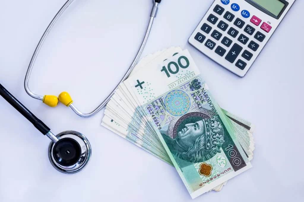 Zasiłek chorobowy po pracy: Jak dostać pieniądze z ZUS?