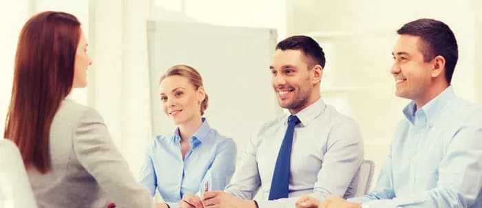 Jak odpowiedzieć "Dlaczego Cię zatrudnić"? Praktyczny poradnik